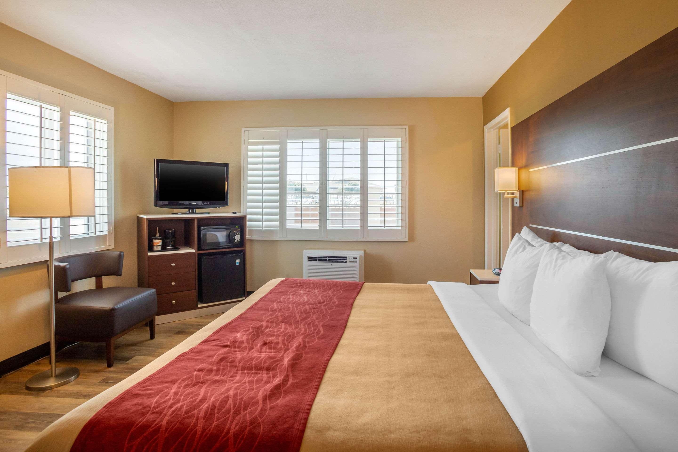 Comfort Inn San Diego Airport At The Harbor Екстериор снимка