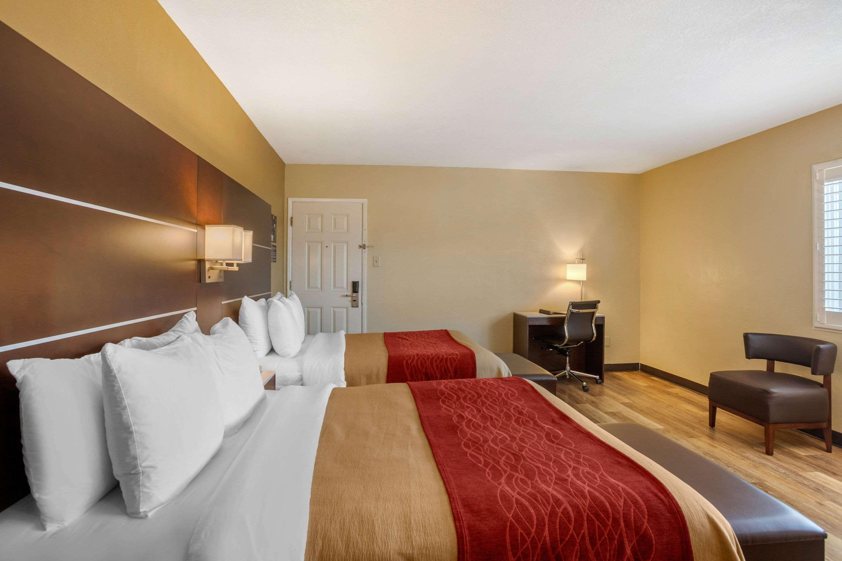 Comfort Inn San Diego Airport At The Harbor Екстериор снимка
