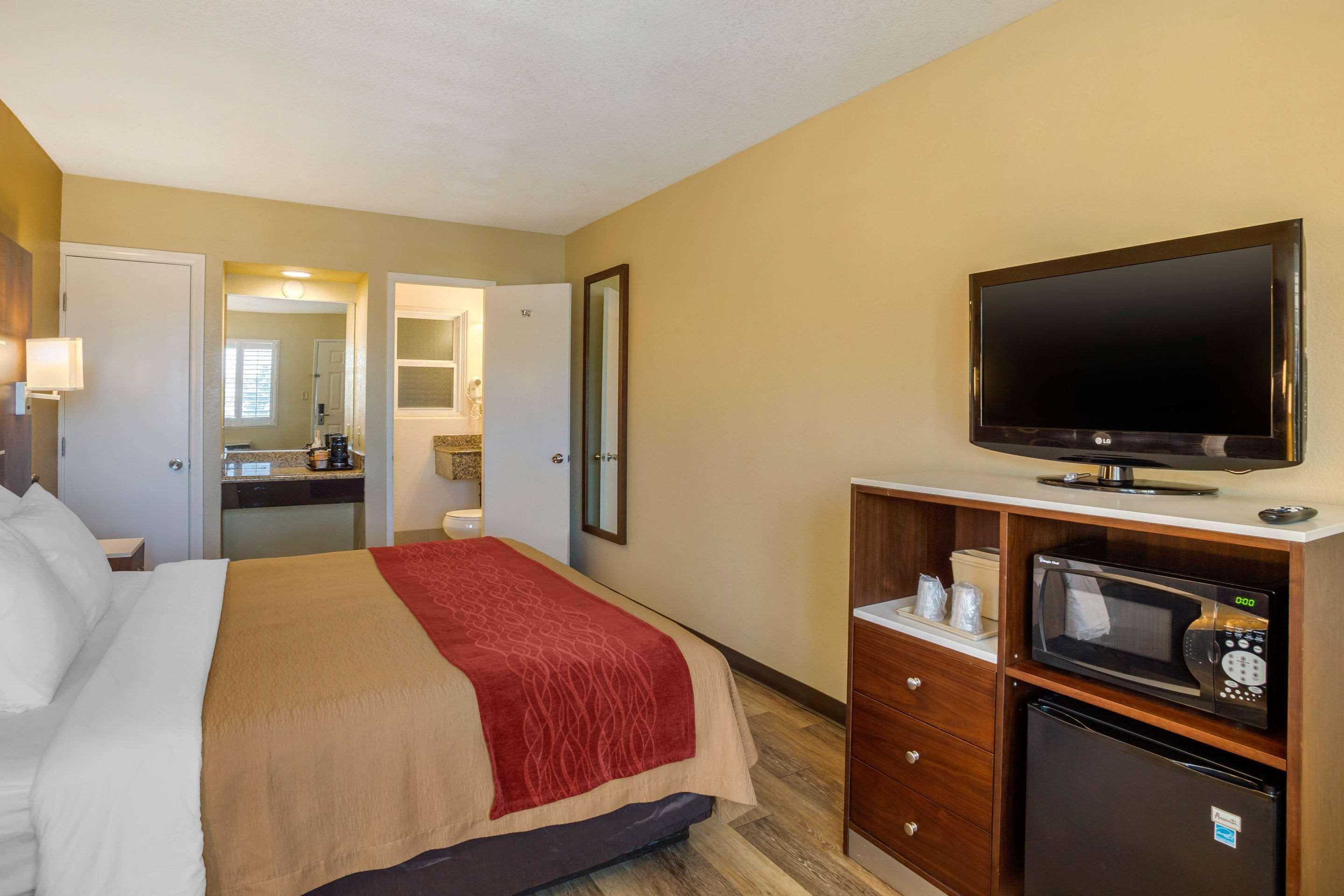 Comfort Inn San Diego Airport At The Harbor Екстериор снимка
