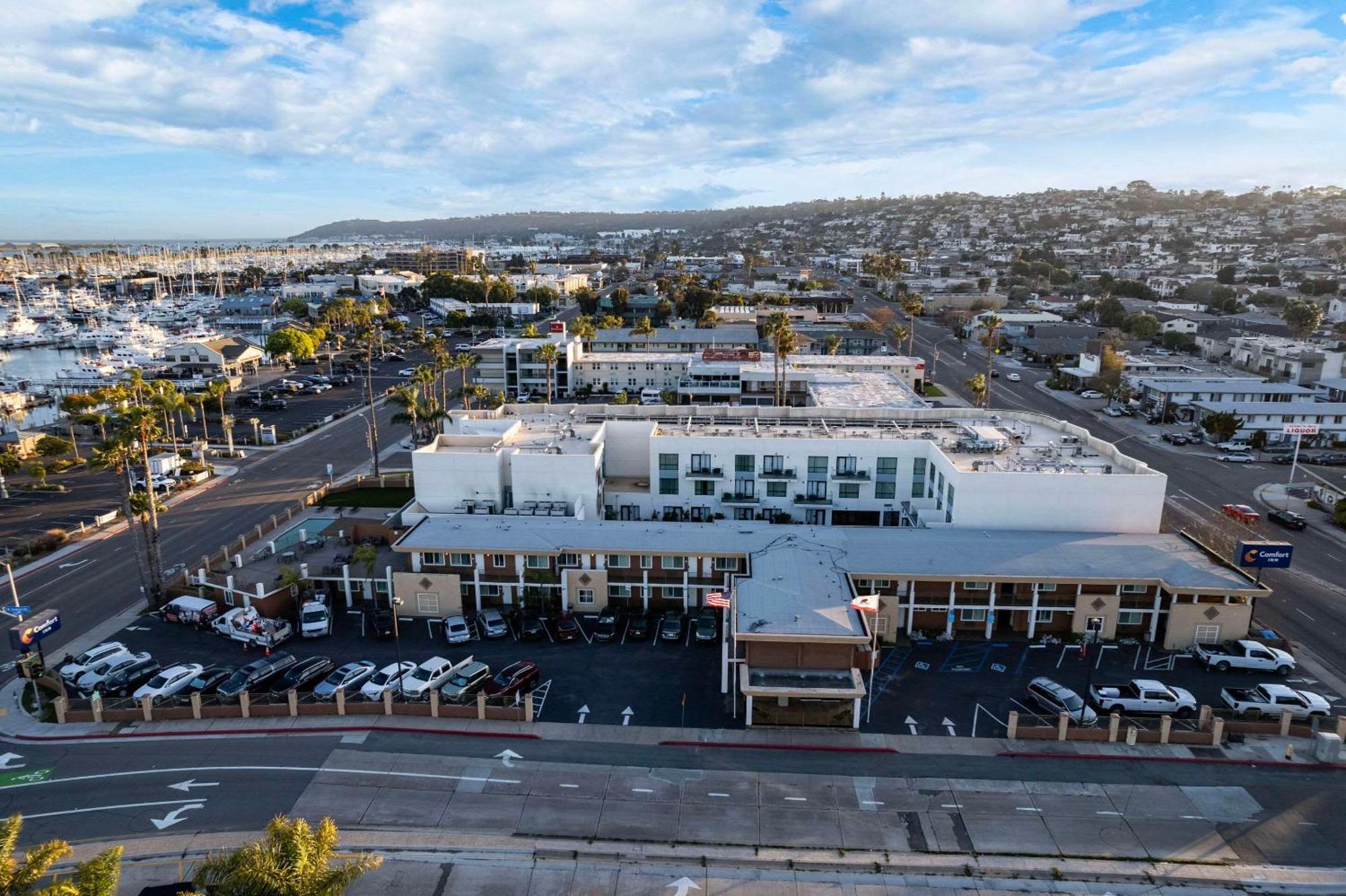 Comfort Inn San Diego Airport At The Harbor Екстериор снимка
