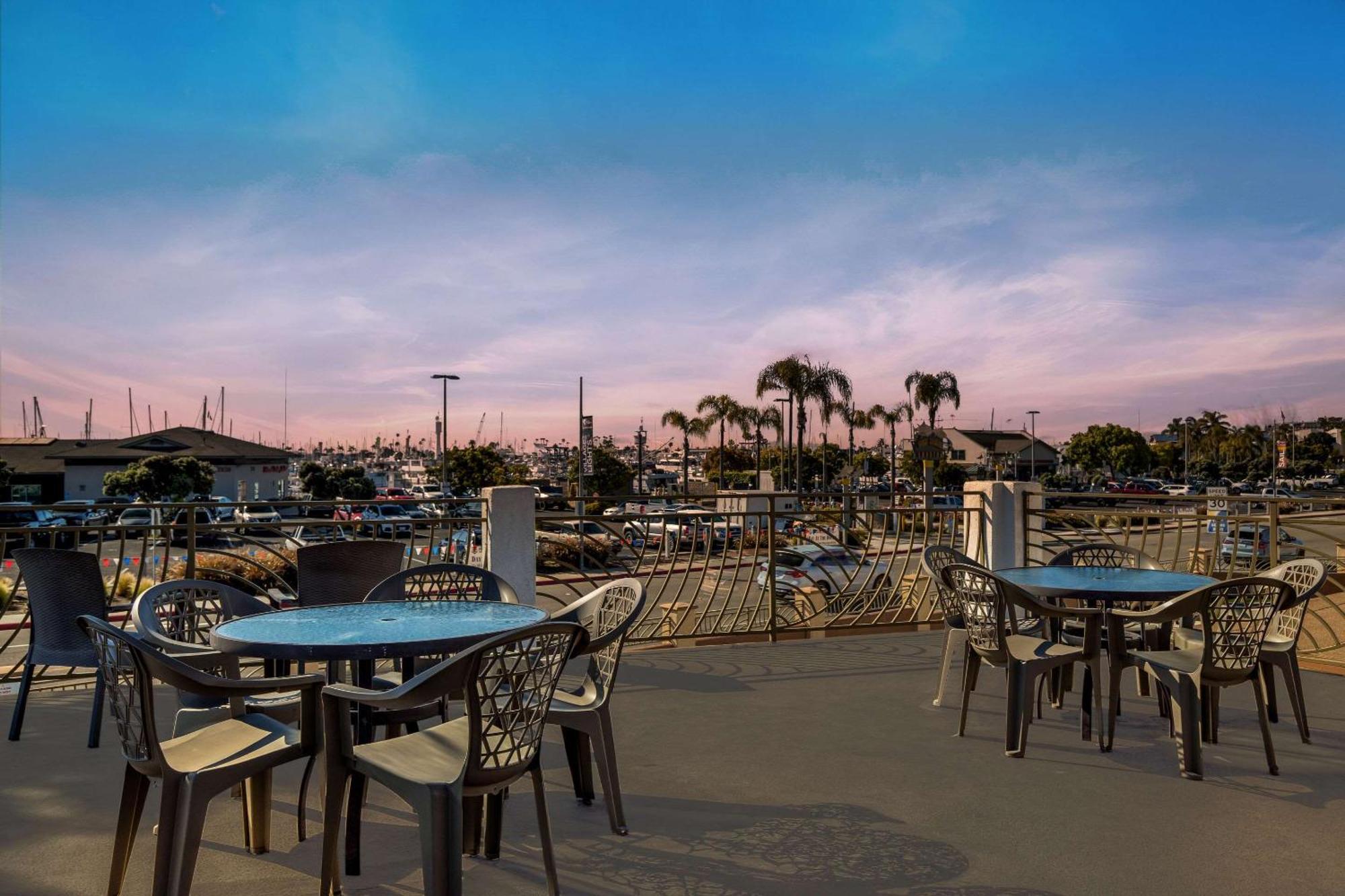 Comfort Inn San Diego Airport At The Harbor Екстериор снимка
