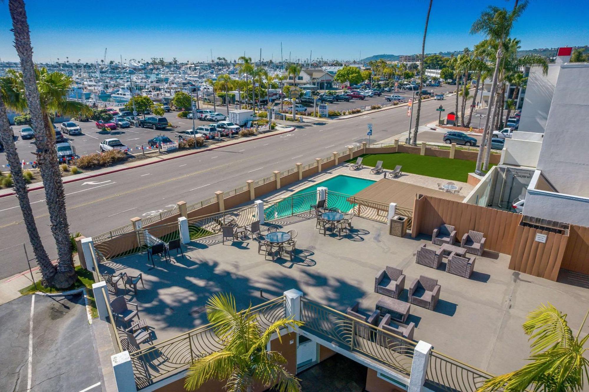 Comfort Inn San Diego Airport At The Harbor Екстериор снимка