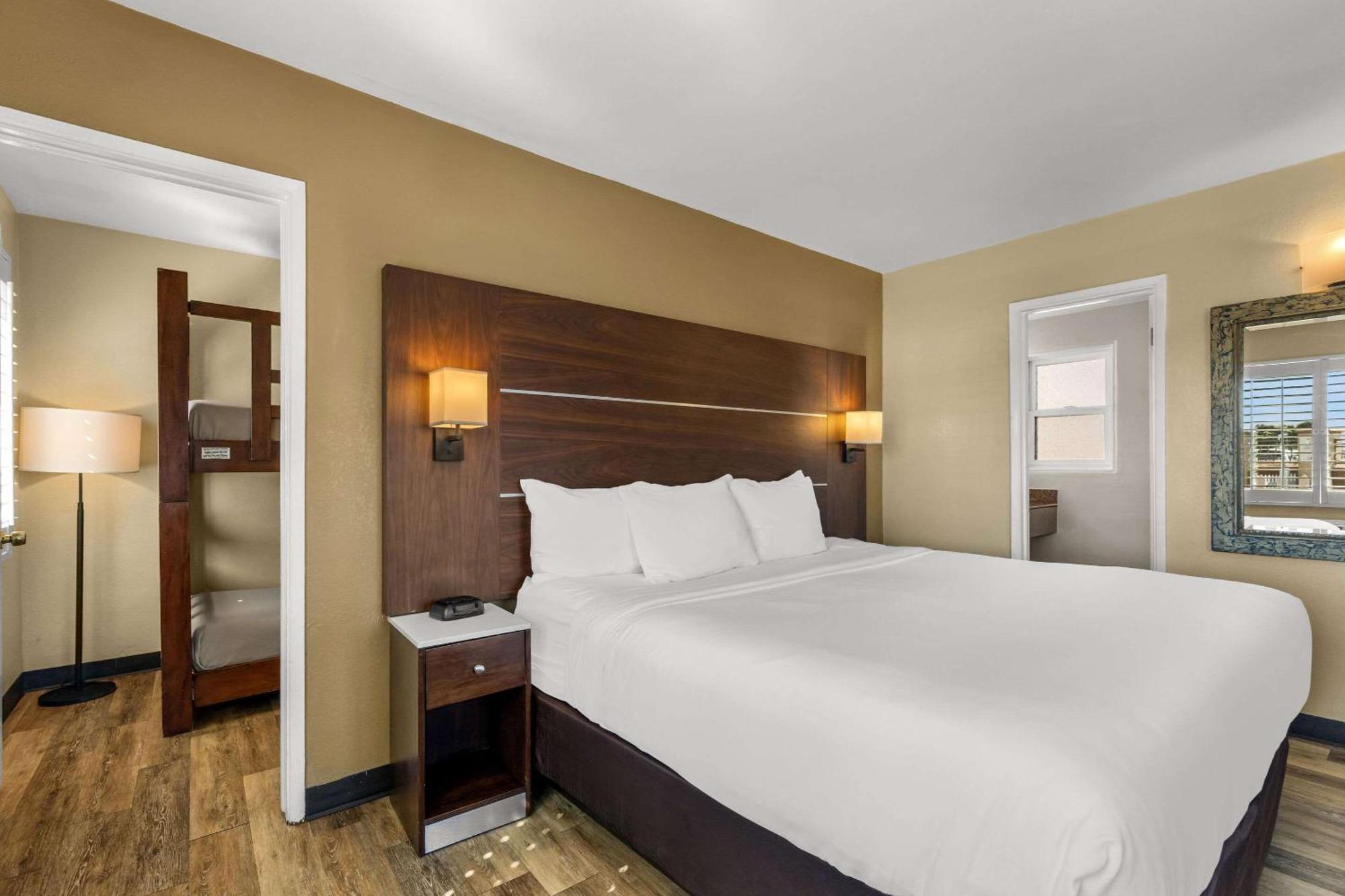 Comfort Inn San Diego Airport At The Harbor Екстериор снимка