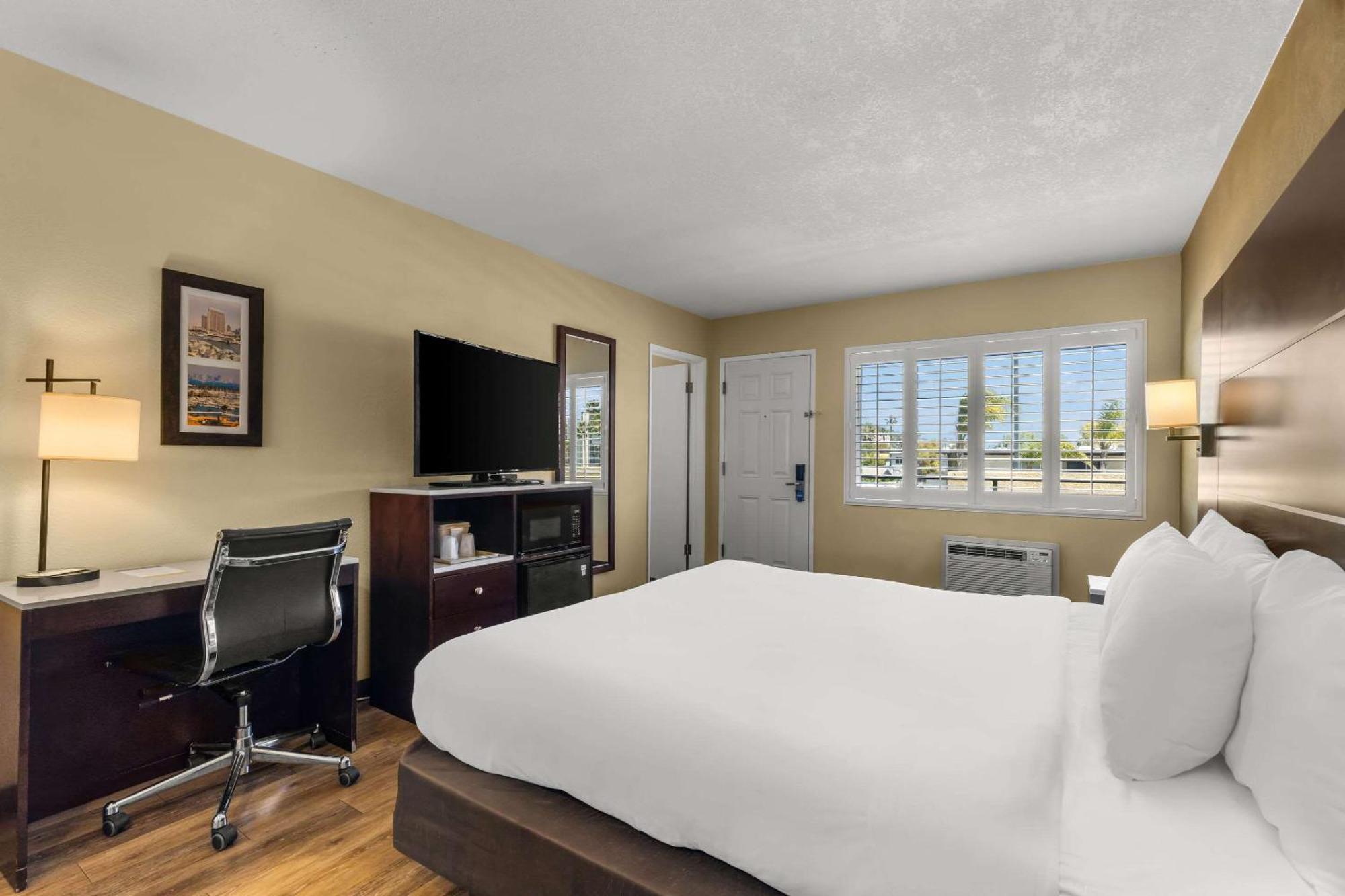 Comfort Inn San Diego Airport At The Harbor Екстериор снимка