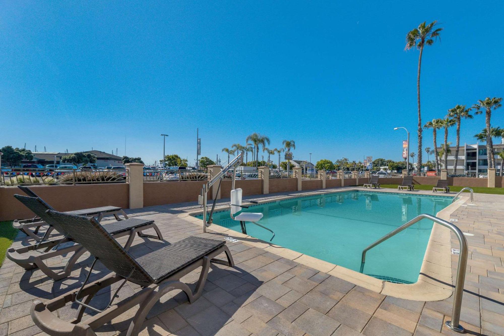 Comfort Inn San Diego Airport At The Harbor Екстериор снимка